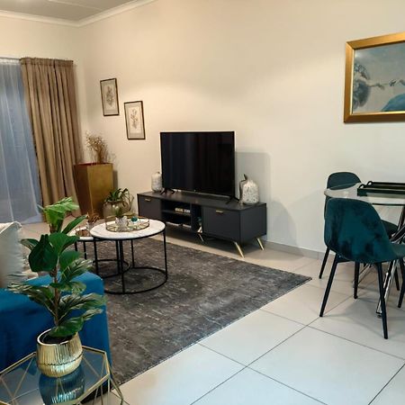 Classy And Cosy Apt - Dainfern Sandton Habitación foto